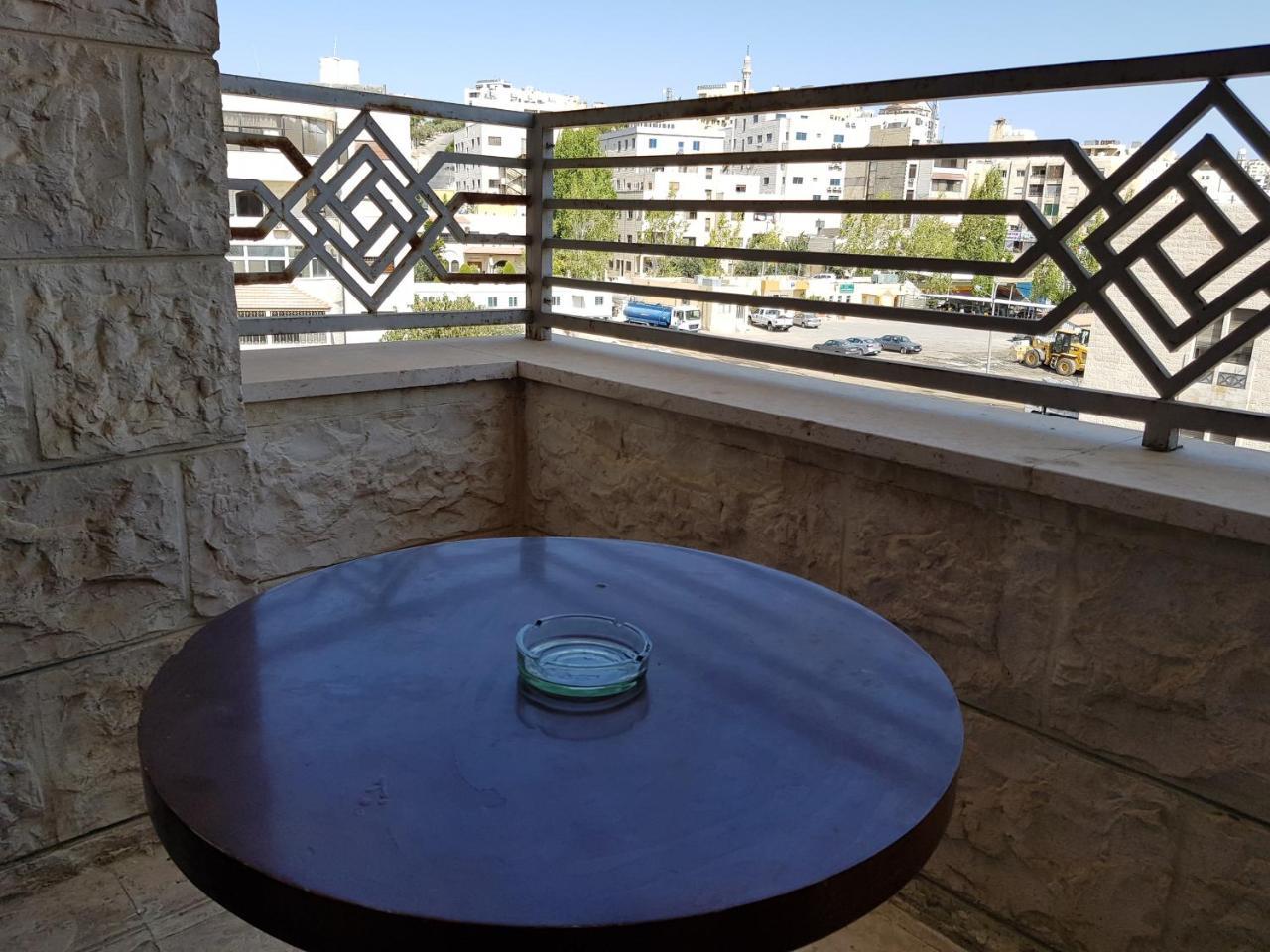 Haya Amman Suite Hotel Exteriör bild